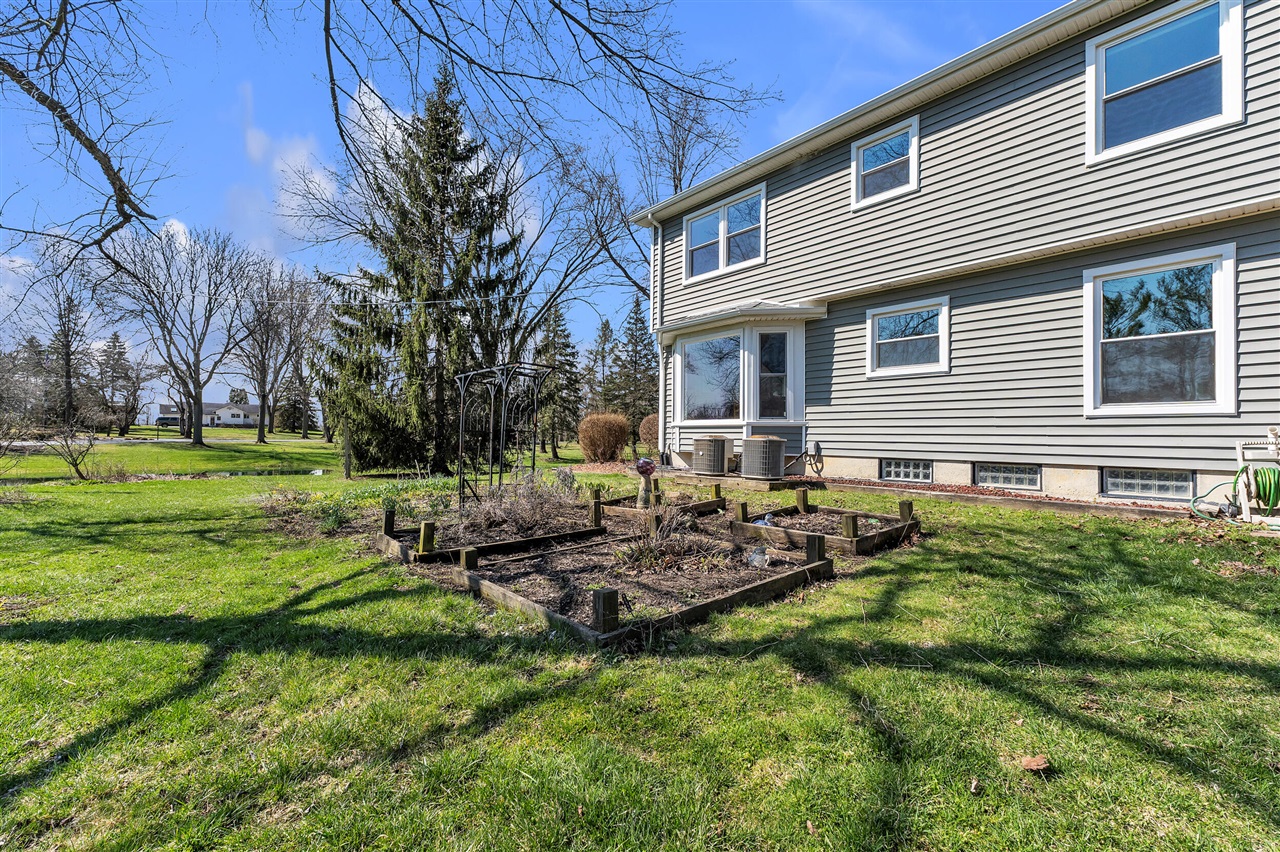 21300 Chubb Road, Northville, MI, 48167-8701