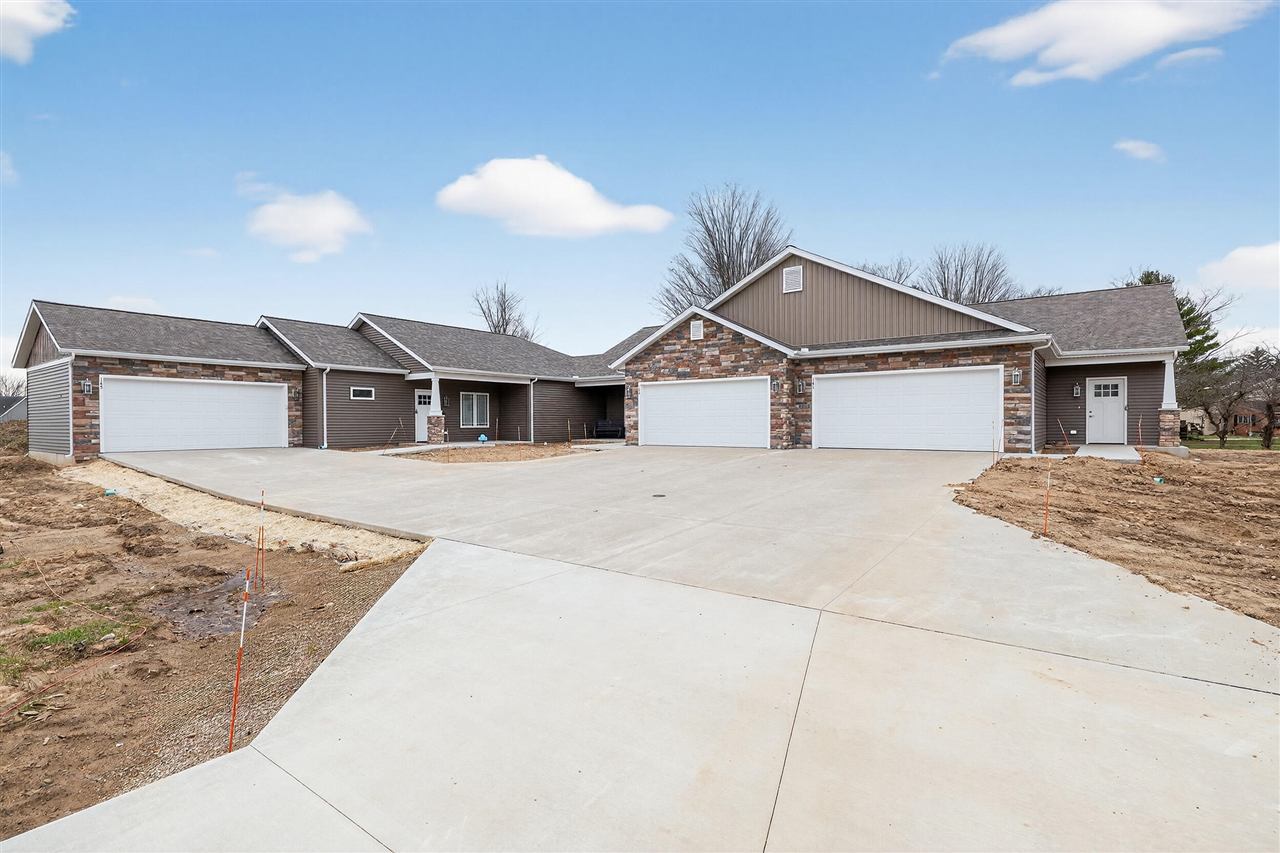 137 Lexington Pointe Drive UNIT&nbsp;7, Niles, MI, 49120-7908