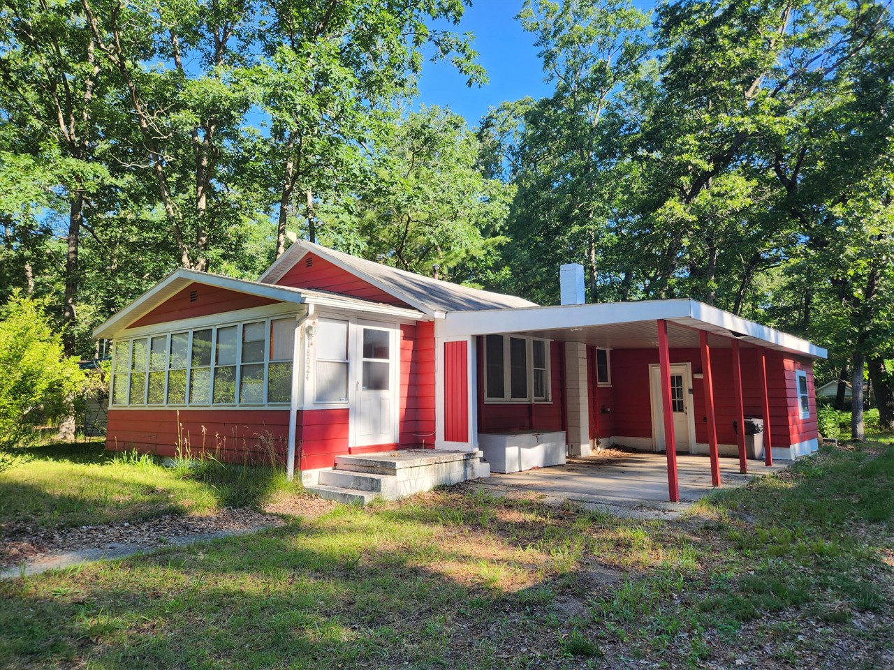 image of 8024 W Hemlock Ave, Baldwin, MI 49304 | MLS# 70524331