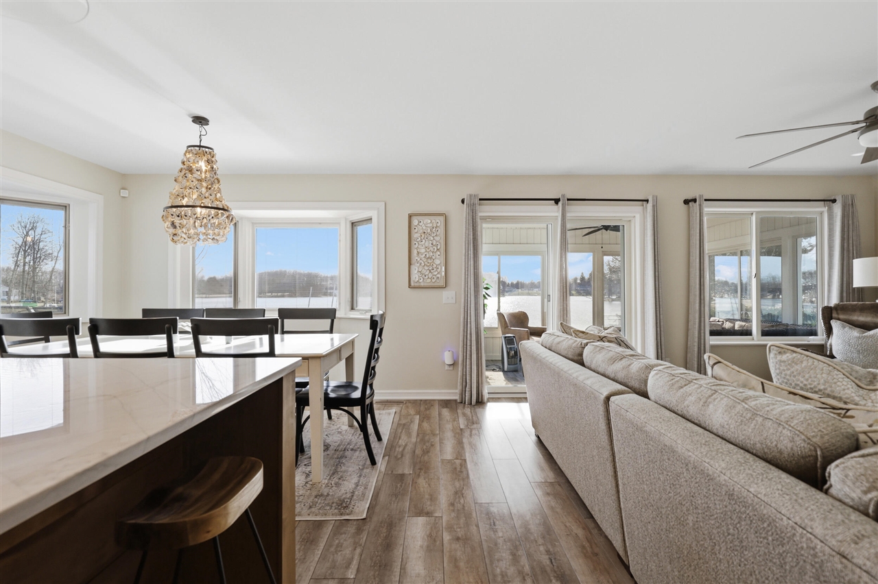 7201 Holiday Drive, Canadian Lakes, MI, 49346-8895