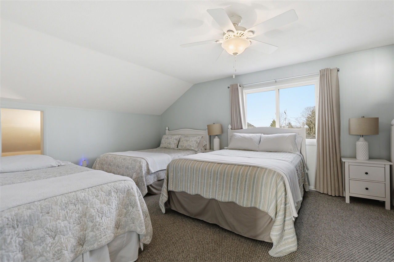 7201 Holiday Drive, Canadian Lakes, MI, 49346-8895