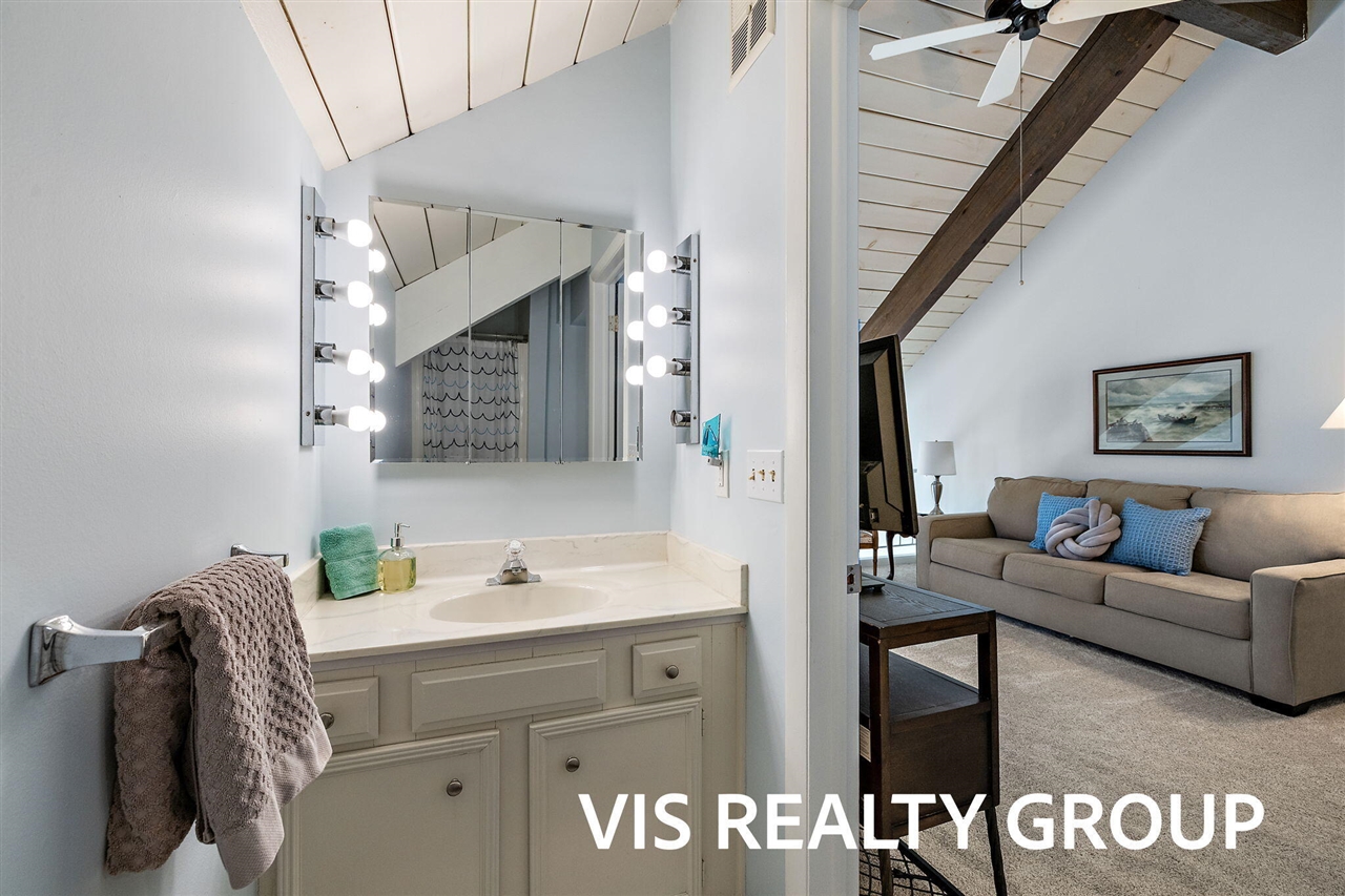 570 Wind Drift Lane UNIT&nbsp;25, Spring Lake, MI, 49456