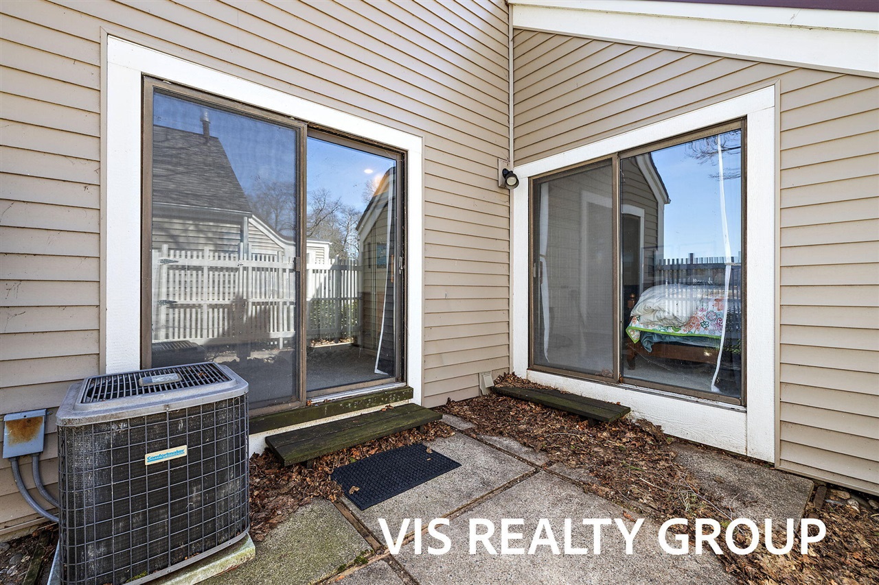 570 Wind Drift Lane UNIT&nbsp;25, Spring Lake, MI, 49456