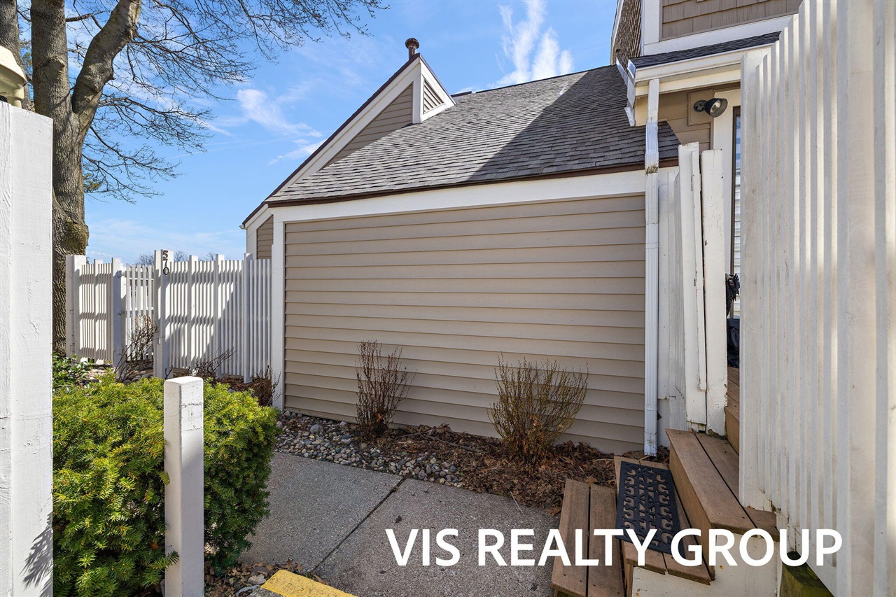 570 Wind Drift Lane UNIT&nbsp;25, Spring Lake, MI, 49456