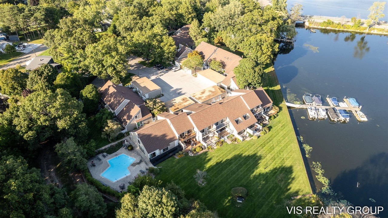 570 Wind Drift Lane UNIT&nbsp;25, Spring Lake, MI, 49456