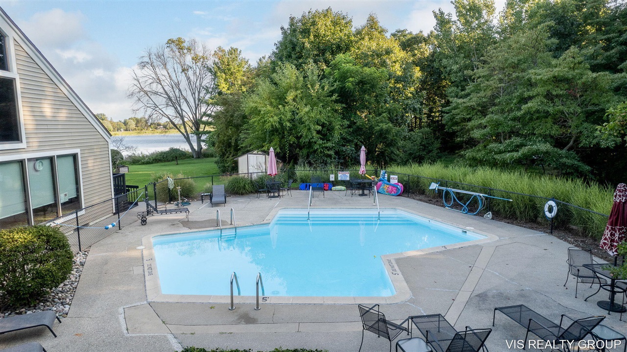 570 Wind Drift Lane UNIT&nbsp;25, Spring Lake, MI, 49456
