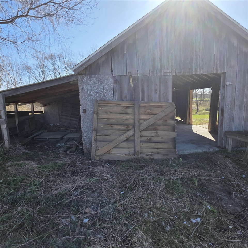 992 E Polk Road, Hart, MI, 49420-8869