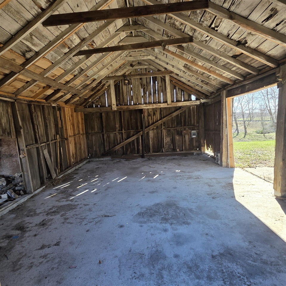 992 E Polk Road, Hart, MI, 49420-8869