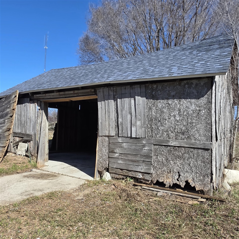 992 E Polk Road, Hart, MI, 49420-8869