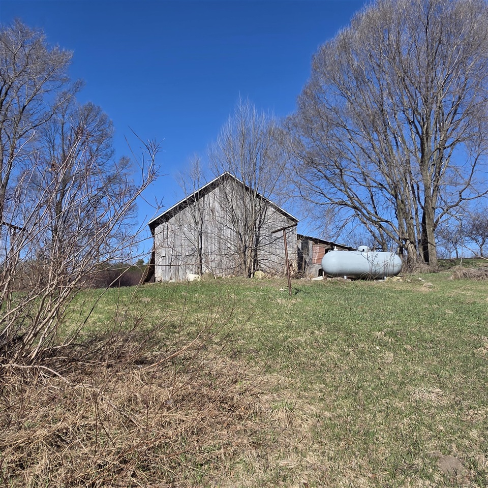 992 E Polk Road, Hart, MI, 49420-8869