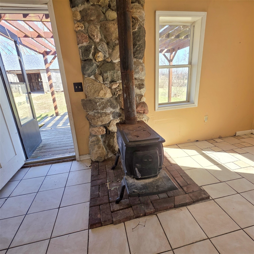 992 E Polk Road, Hart, MI, 49420-8869