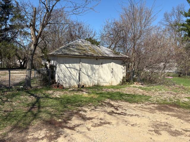 608 W Michigan, Paw Paw, MI, 49079