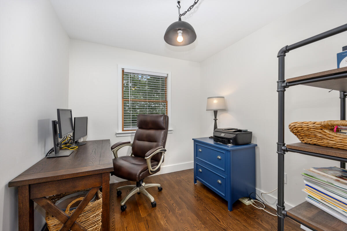 1059 Cumberland Avenue, Lowell, MI, 49331-9819