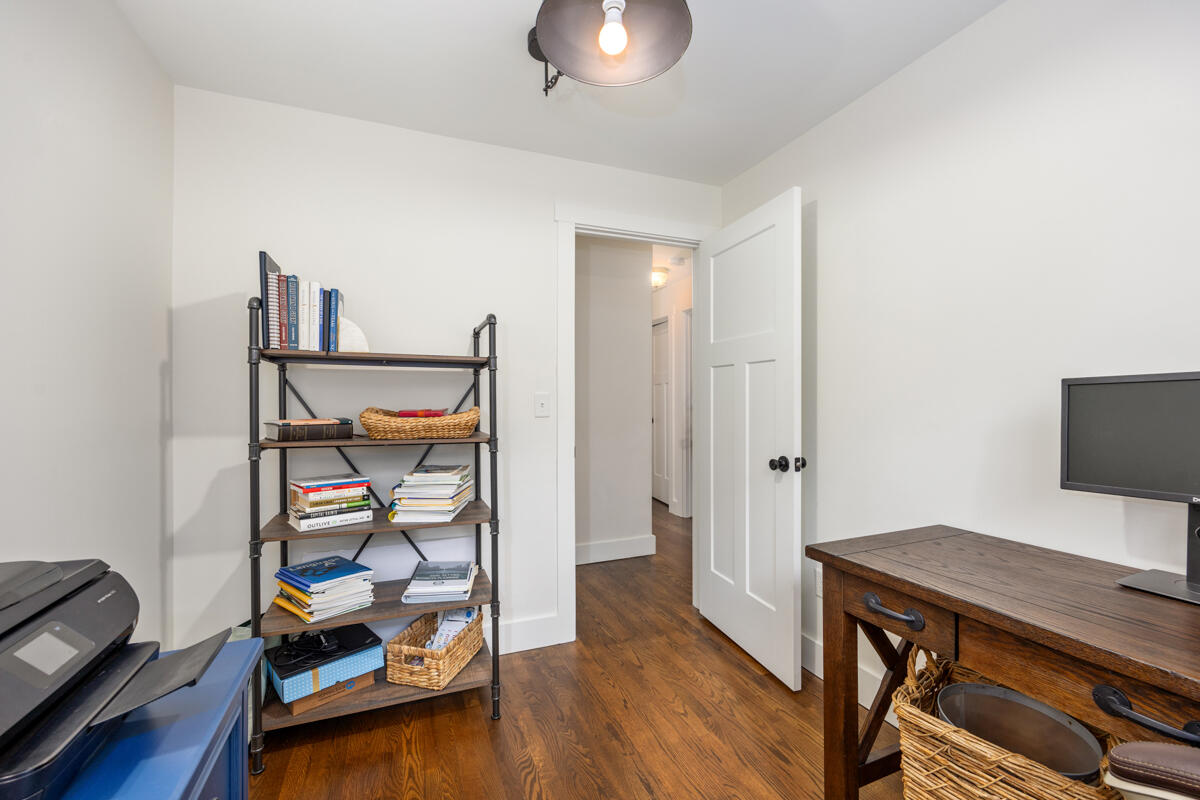 1059 Cumberland Avenue, Lowell, MI, 49331-9819