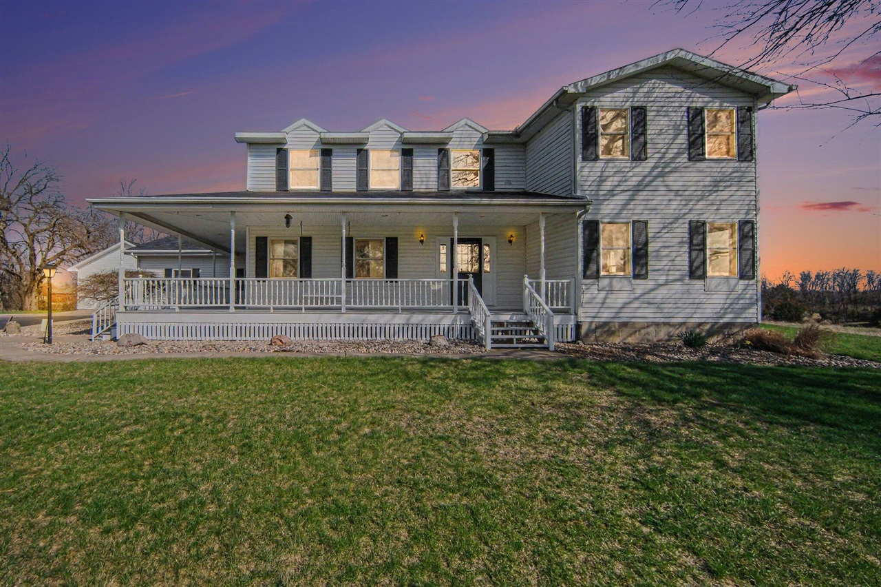 4001 Hoyer Road, Jackson, MI, 49201-8374