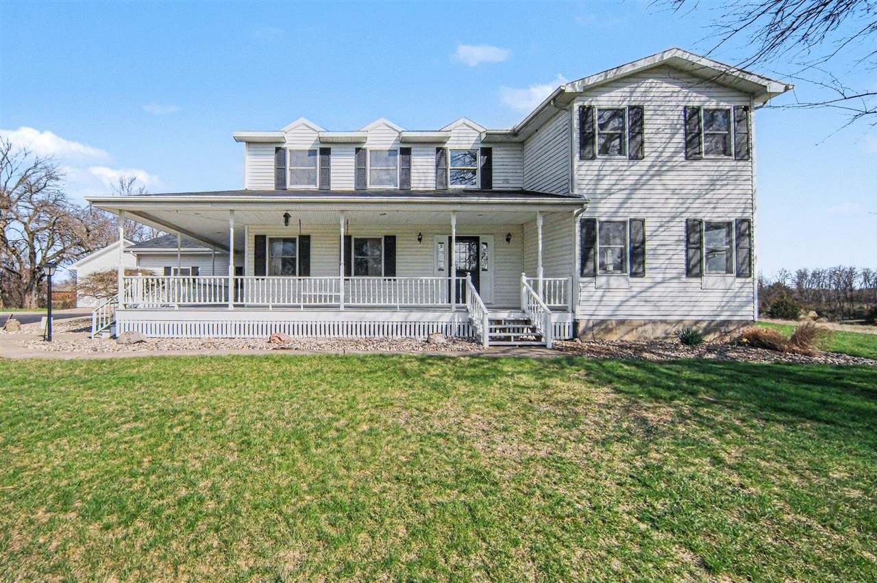 4001 Hoyer Road, Jackson, MI, 49201-8374