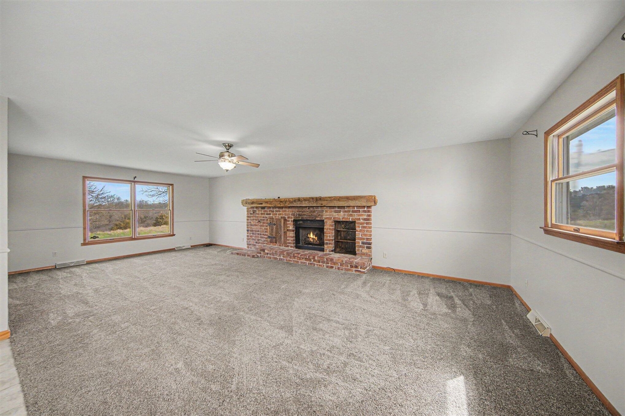 4001 Hoyer Road, Jackson, MI, 49201-8374