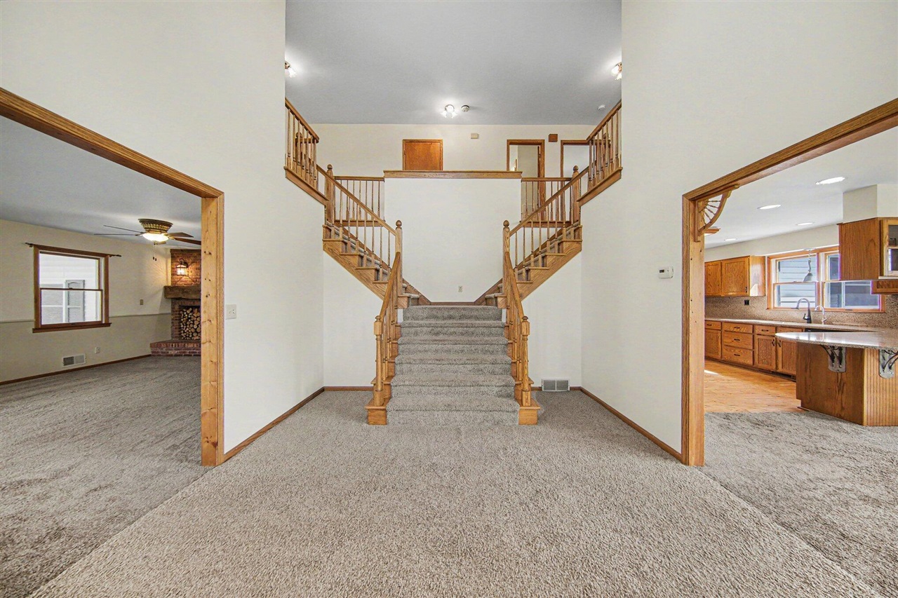 4001 Hoyer Road, Jackson, MI, 49201-8374