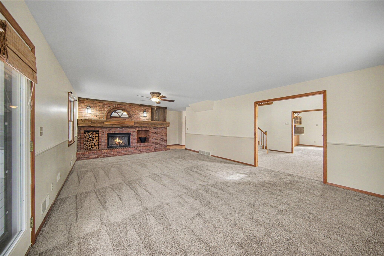 4001 Hoyer Road, Jackson, MI, 49201-8374