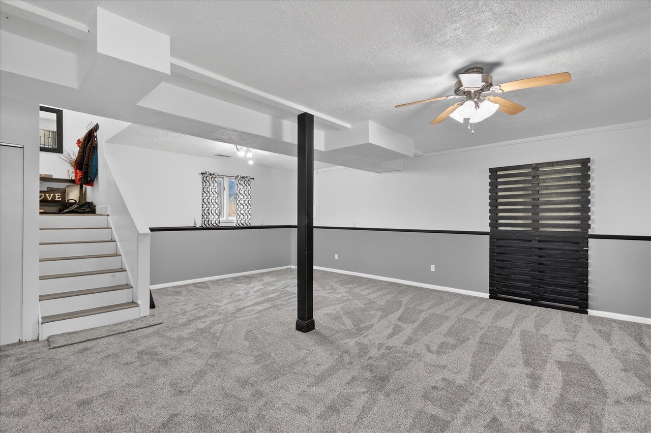 15001 Jimmy Drive, Vicksburg, MI, 49097-9741