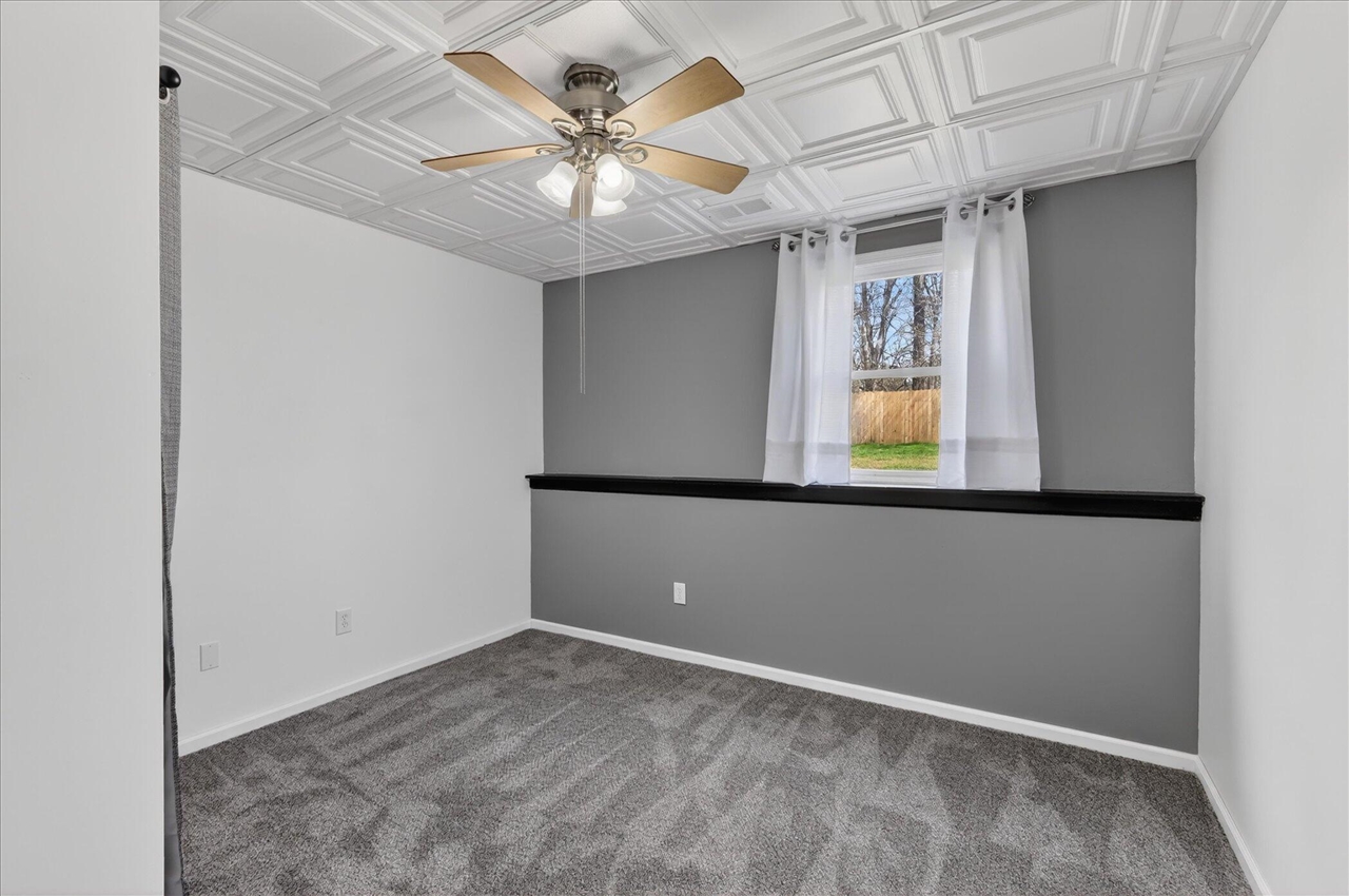 15001 Jimmy Drive, Vicksburg, MI, 49097-9741