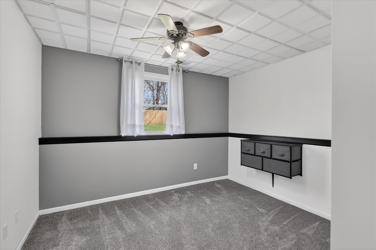 15001 Jimmy Drive, Vicksburg, MI, 49097-9741