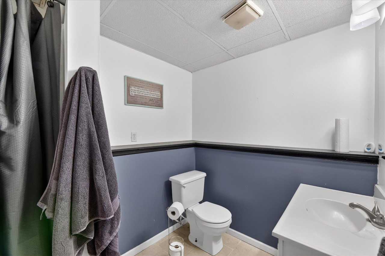 15001 Jimmy Drive, Vicksburg, MI, 49097-9741