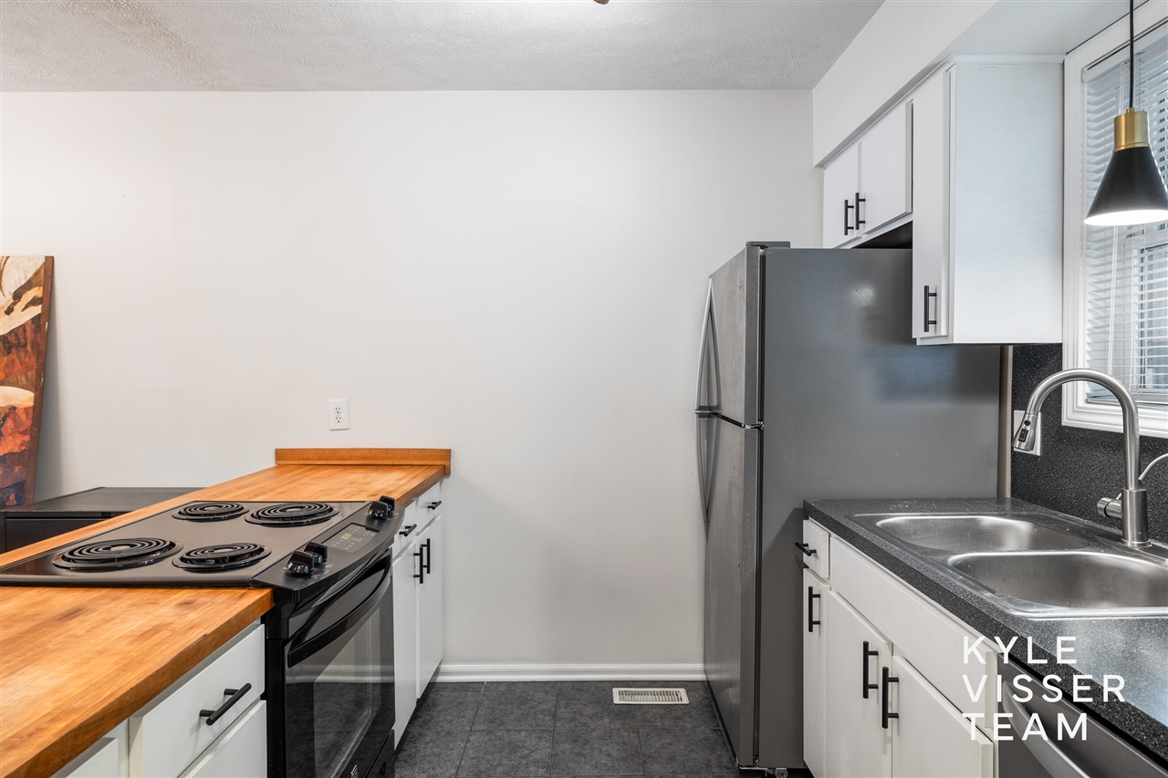 3970 Monte Carlo Court, Grand Rapids, MI, 49512-1831