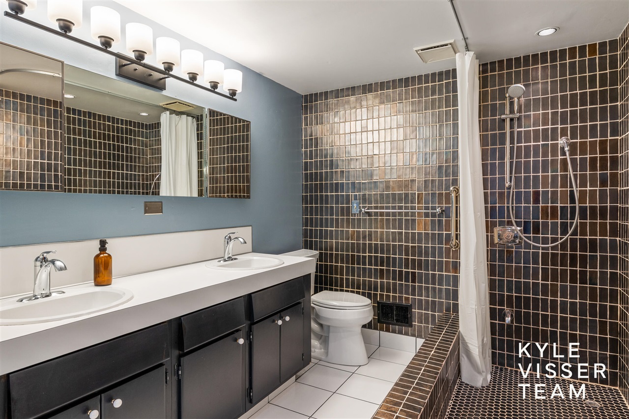 3970 Monte Carlo Court, Grand Rapids, MI, 49512-1831