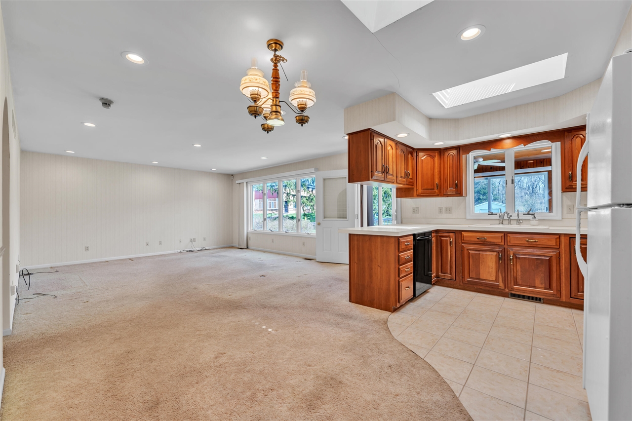 918 Nichols Road, Kalamazoo, MI, 49006-2854