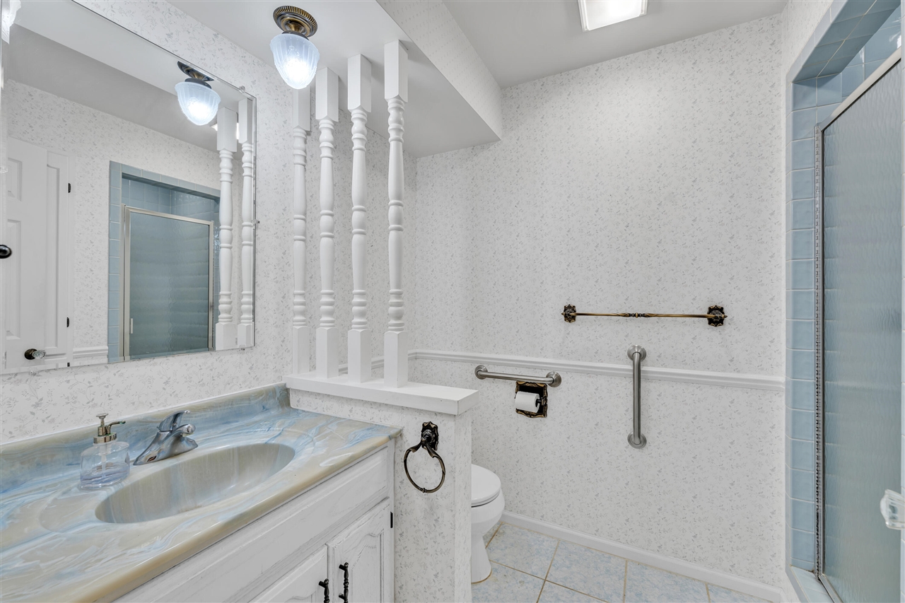 918 Nichols Road, Kalamazoo, MI, 49006-2854