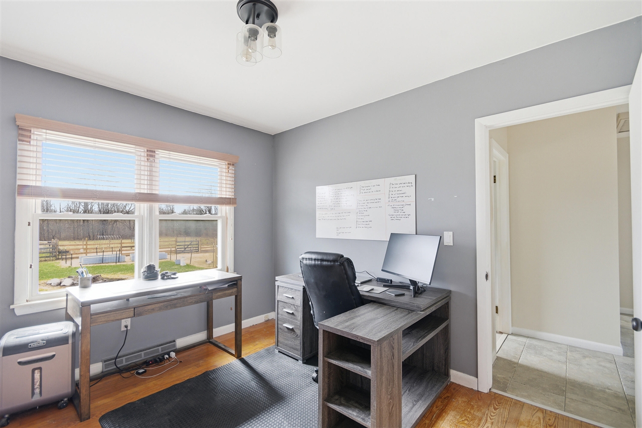 58765 Travis Road, New Hudson, MI, 48165-9578