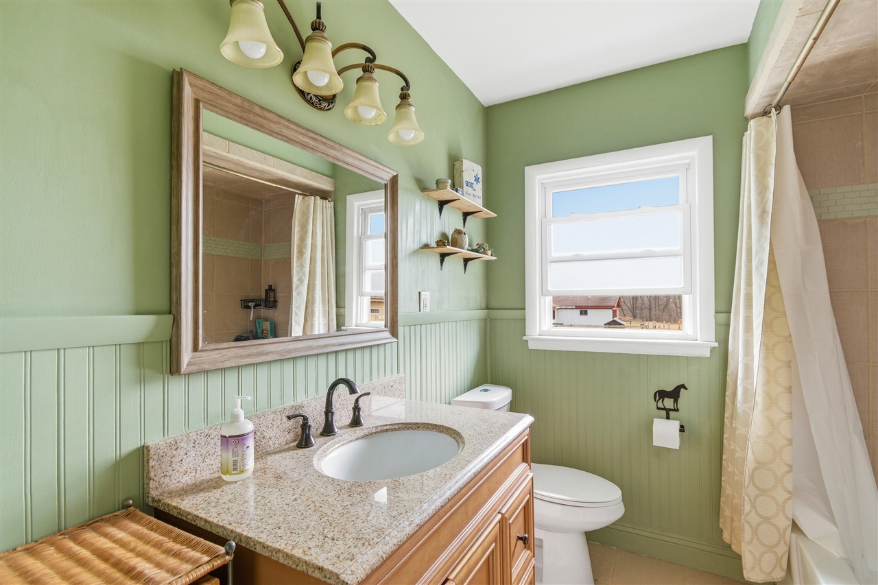 58765 Travis Road, New Hudson, MI, 48165-9578