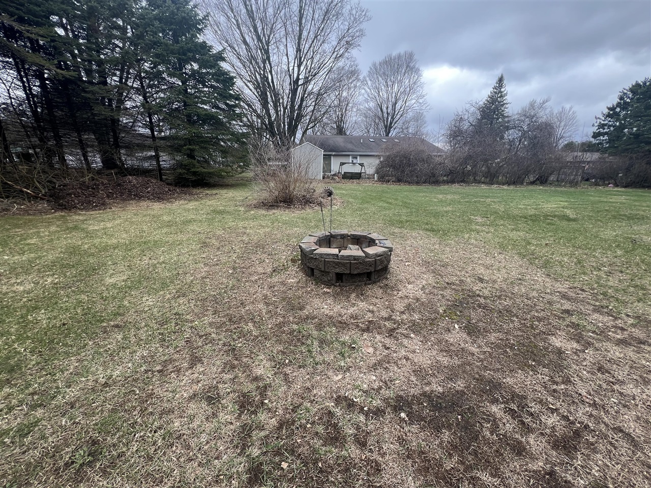 275 Lizzie Street, Hesperia, MI, 49421-9711