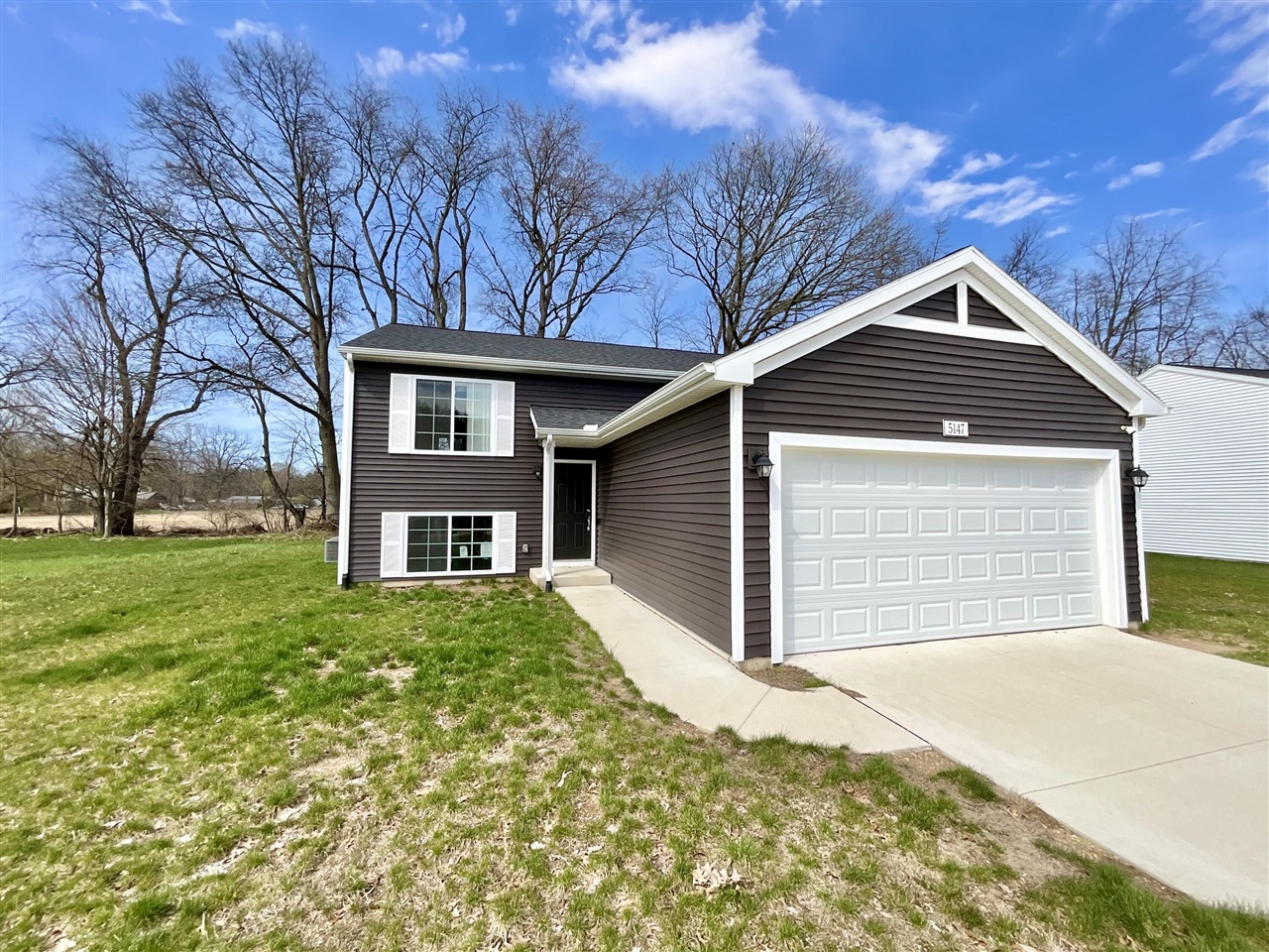 5147 Lake Pines Court, Vicksburg, MI, 49097