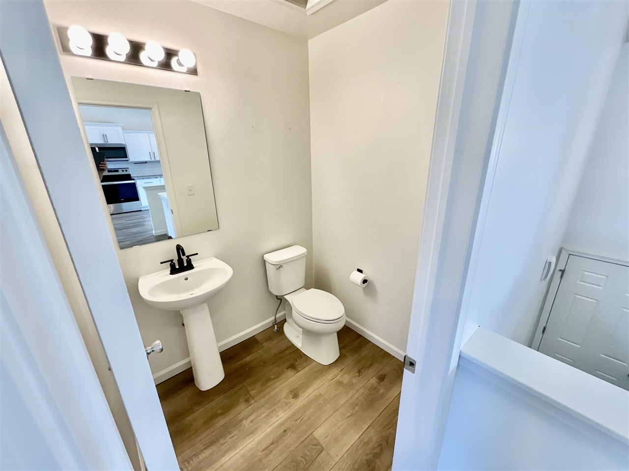 5147 Lake Pines Court, Vicksburg, MI, 49097