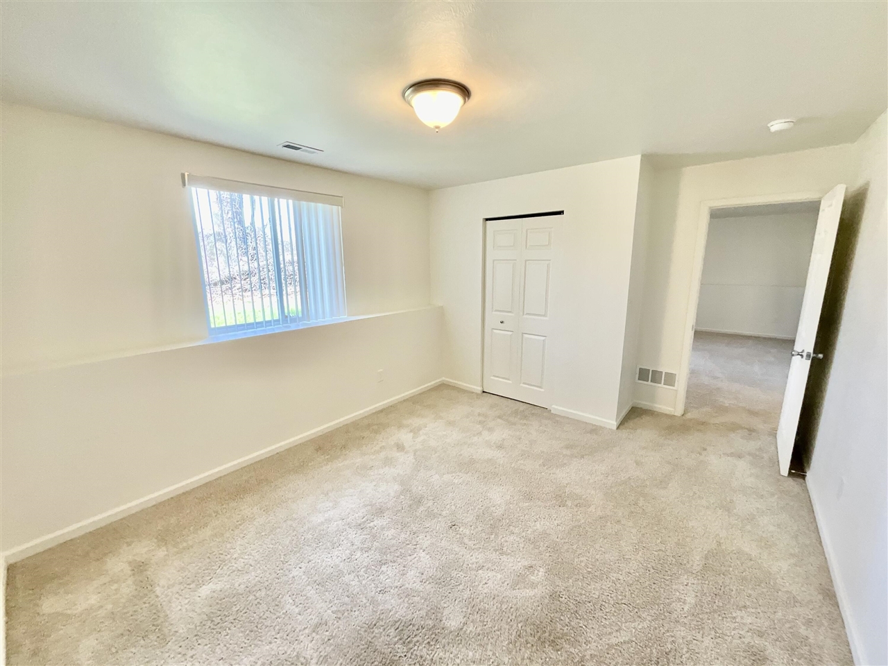 5147 Lake Pines Court, Vicksburg, MI, 49097