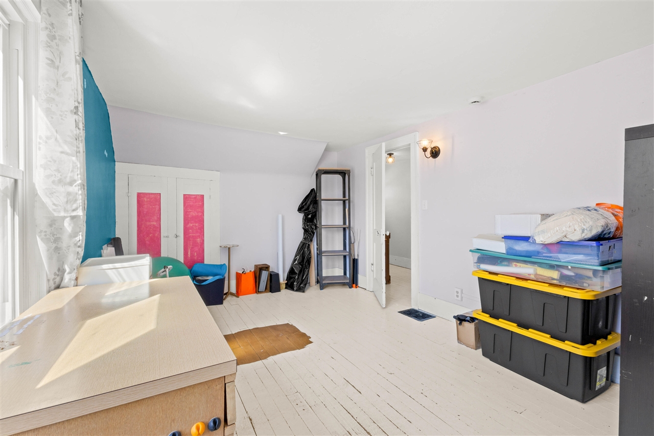 1331 Pennoyer Avenue, Grand Haven, MI, 49417