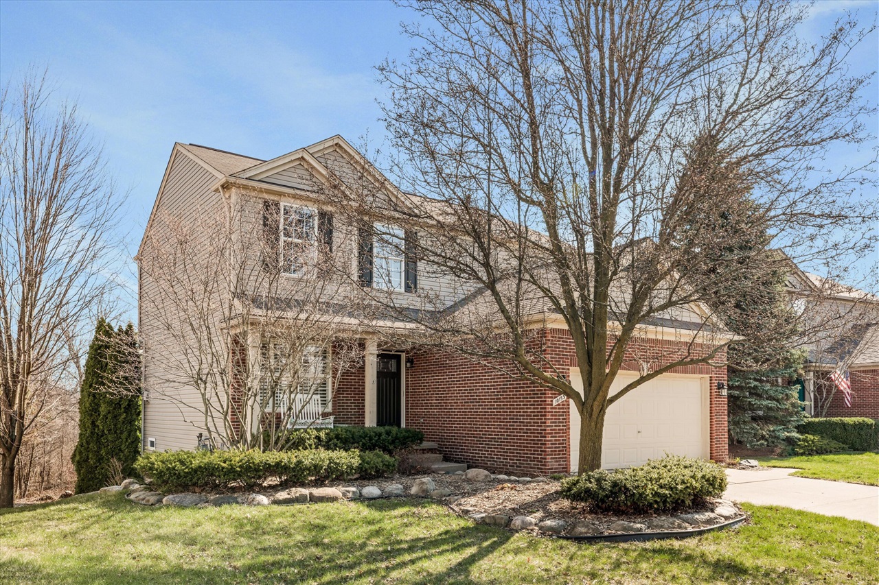 10153 E Avondale Circle, Ypsilanti, MI, 48198-3283