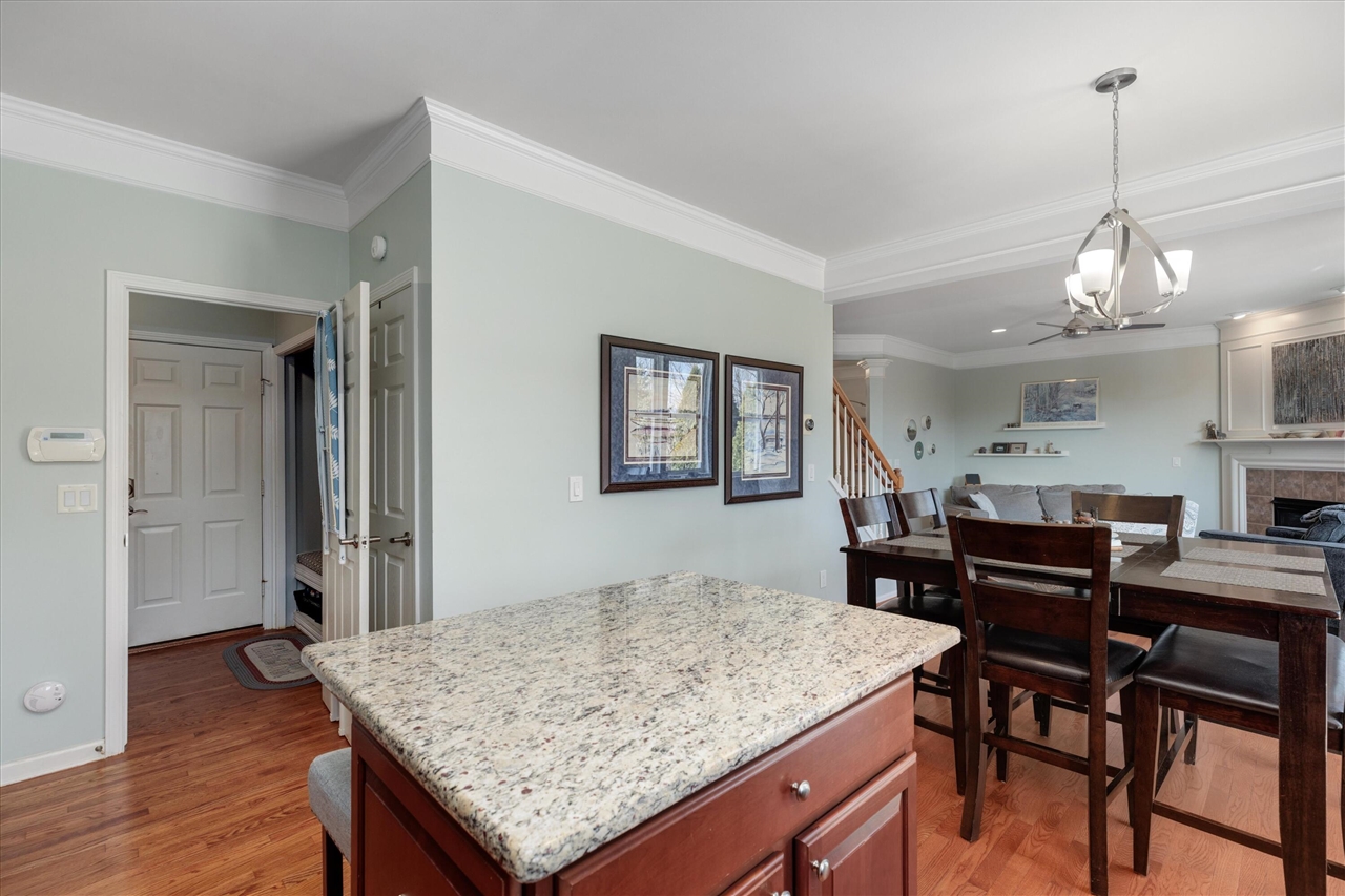 10153 E Avondale Circle, Ypsilanti, MI, 48198-3283