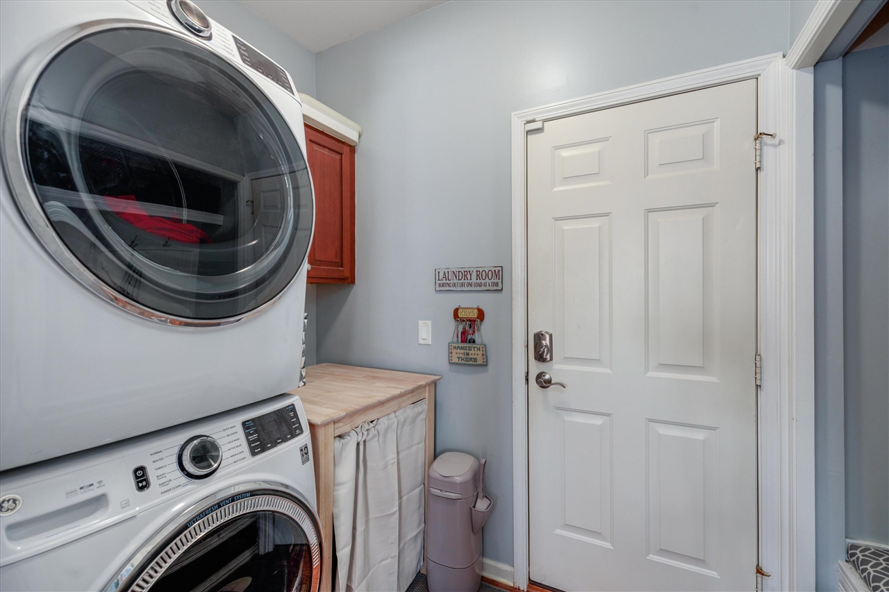 10153 E Avondale Circle, Ypsilanti, MI, 48198-3283