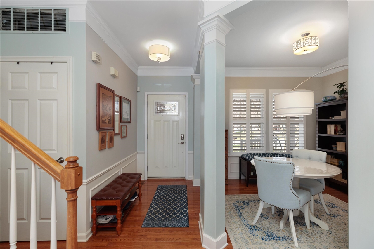 10153 E Avondale Circle, Ypsilanti, MI, 48198-3283