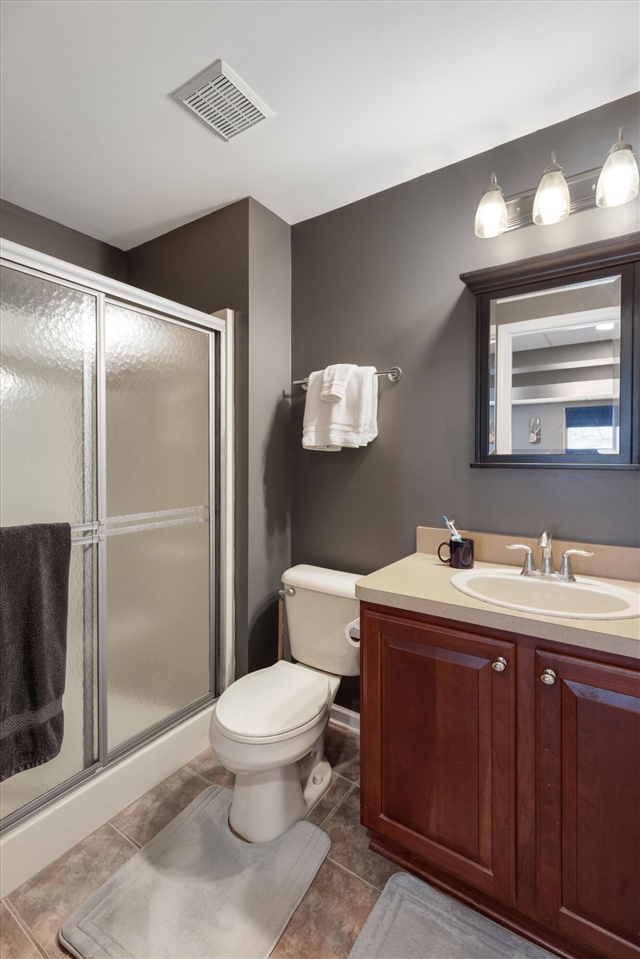 10153 E Avondale Circle, Ypsilanti, MI, 48198-3283