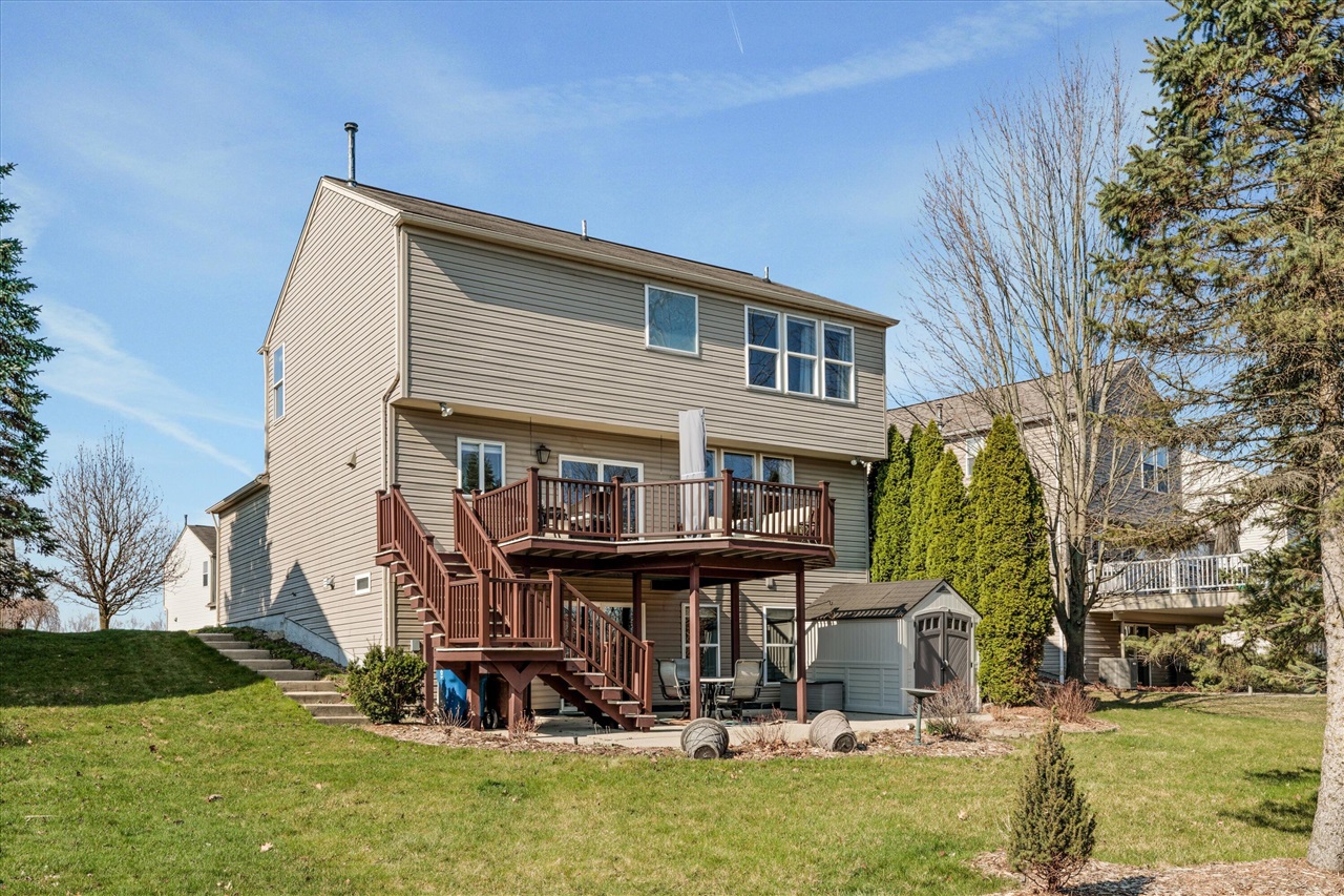 10153 E Avondale Circle, Ypsilanti, MI, 48198-3283