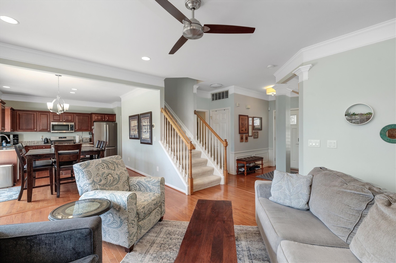 10153 E Avondale Circle, Ypsilanti, MI, 48198-3283