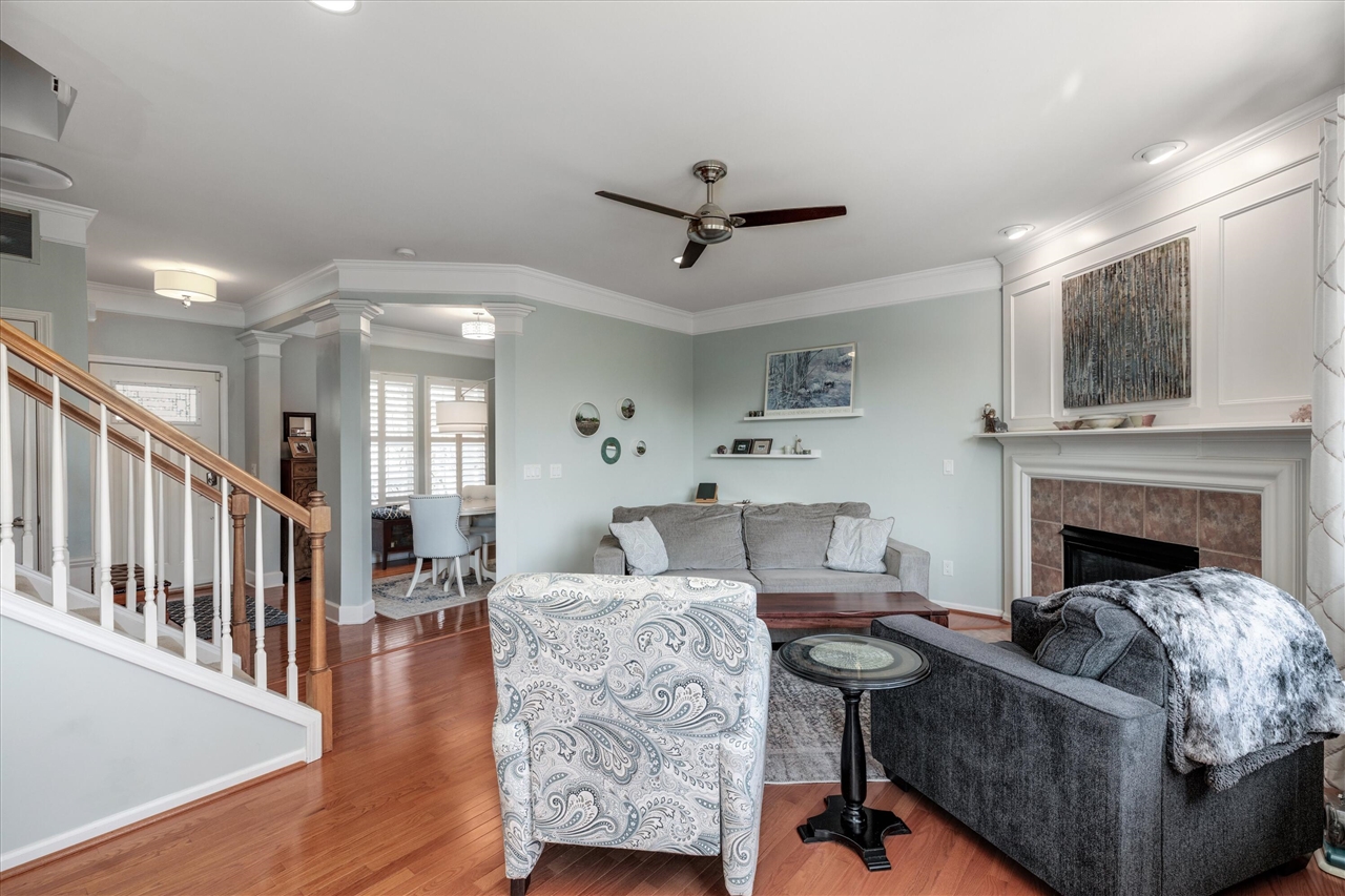 10153 E Avondale Circle, Ypsilanti, MI, 48198-3283