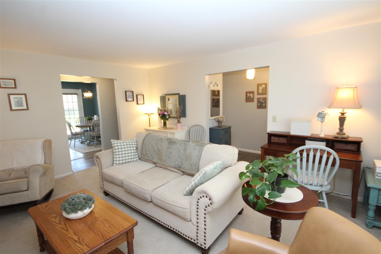 12345 S Sprinkle Road, Vicksburg, MI, 49097