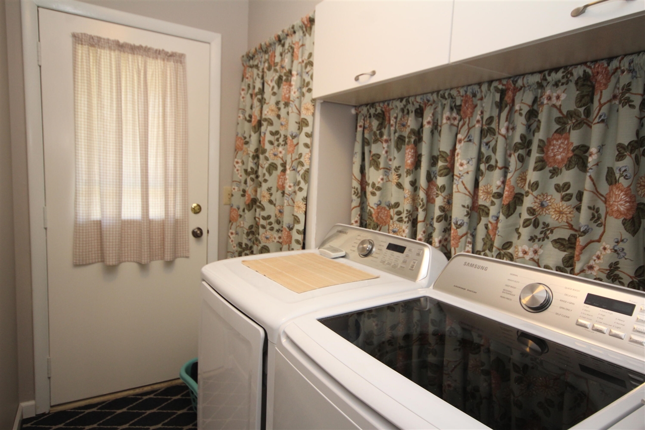 12345 S Sprinkle Road, Vicksburg, MI, 49097