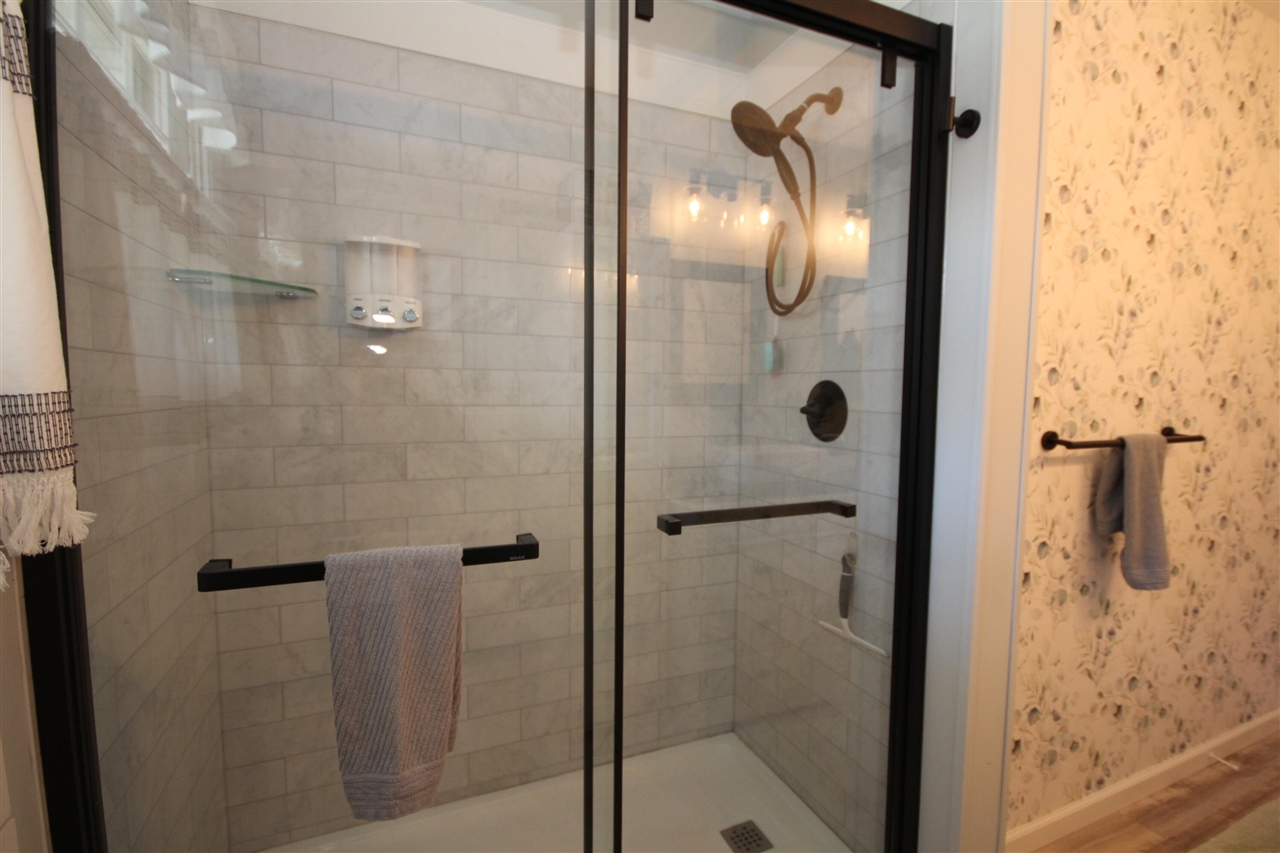 12345 S Sprinkle Road, Vicksburg, MI, 49097