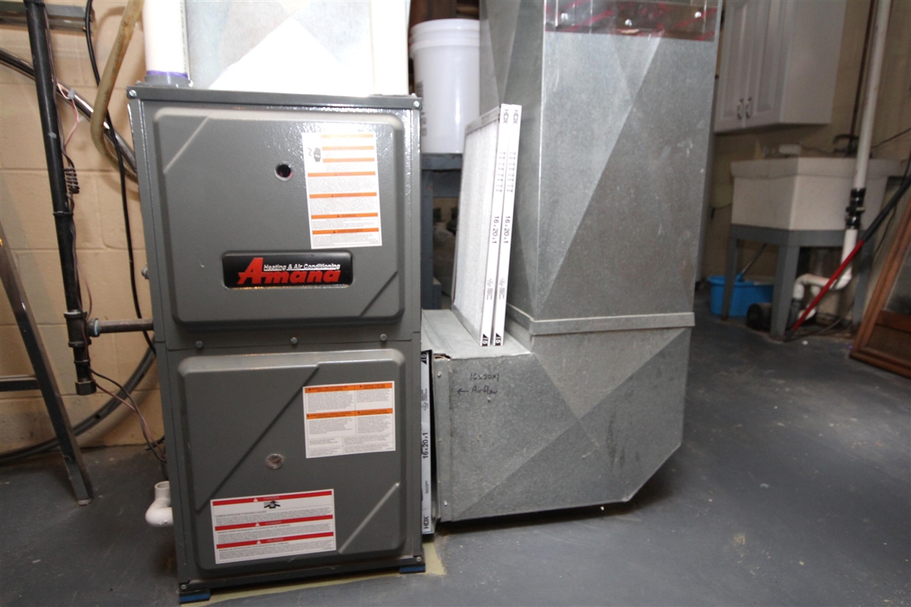 12345 S Sprinkle Road, Vicksburg, MI, 49097